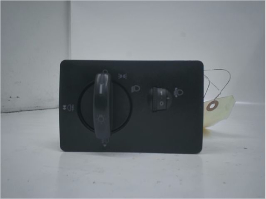 Commande eclairage occasion FORD FIESTA V Phase 2 - 1.6 TDCI