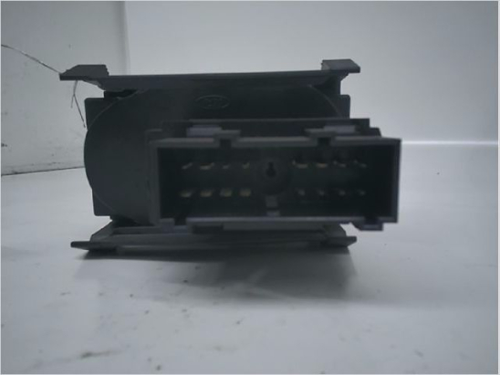 Commande eclairage occasion FORD FIESTA V Phase 2 - 1.6 TDCI