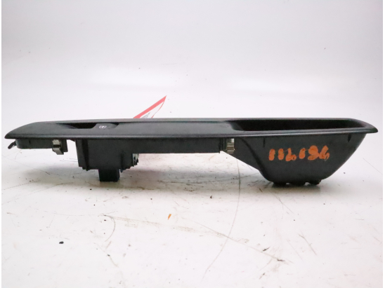 COMMANDE LEVE-GLACE PORTE AVD