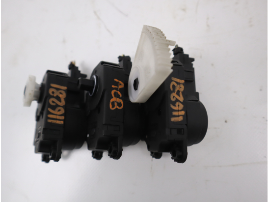 Moteur volet de chauffage occasion RENAULT CLIO IV Phase 1 - 1.5 DCI 90ch