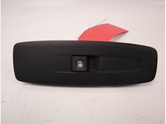 Commande lève-glace porte avant droite occasion RENAULT MEGANE IV Phase 1 - 1.5 DCI 8v 110ch