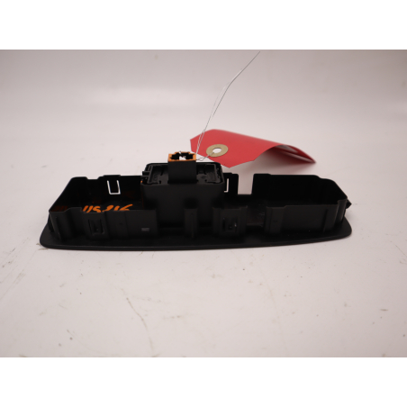 Commande lève-glace porte avant droite occasion RENAULT MEGANE IV Phase 1 - 1.5 DCI 8v 110ch