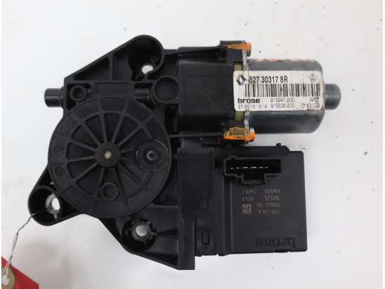 MOTEUR LEVE-VITRE ARD