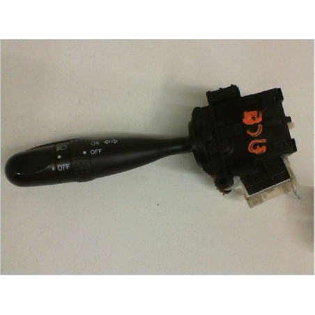 Commande eclairage occasion TOYOTA YARIS I Phase 2 - 1.0i 65ch