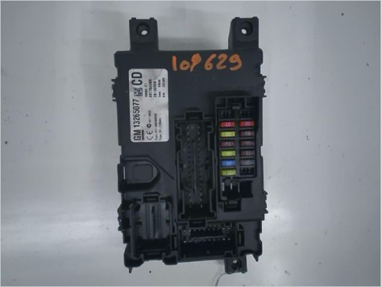 Platine fusible habitacle (BSI) occasion OPEL CORSA IV Phase 1 - 1.4 TWINPORT 90ch