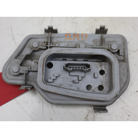 Platine feu arrière droit occasion VOLKSWAGEN POLO IV Phase 1 - 1.9 SDI