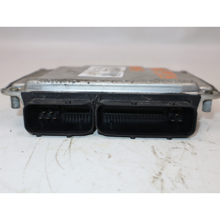 Calculateur moteur occasion VOLKSWAGEN POLO IV Phase 1 - 1.9 SDI