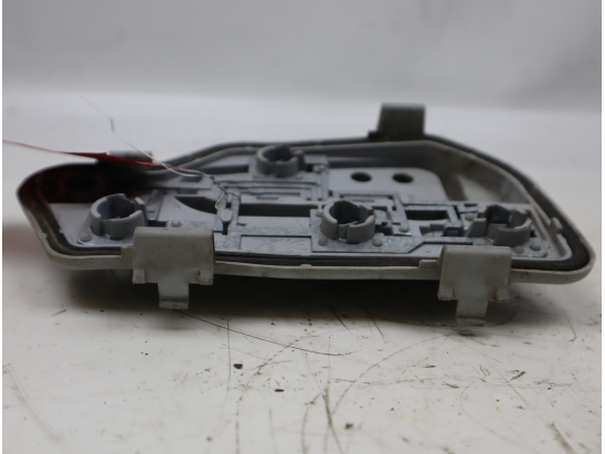 Platine feu arrière droit occasion VOLKSWAGEN POLO IV Phase 1 - 1.9 SDI