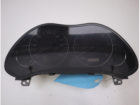 Bloc compteurs occasion TOYOTA AVENSIS II phase 1 - 115 D-4D