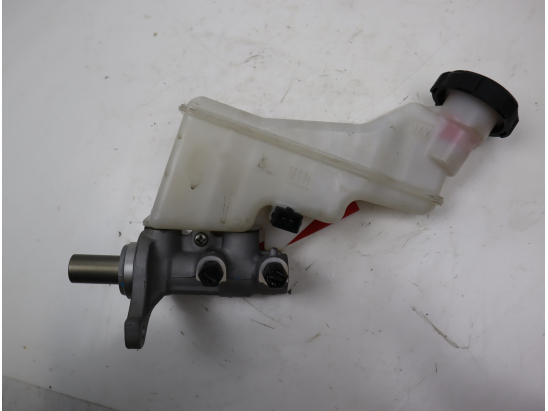 Maitre cylindre occasion KIA STONIC Phase 1 - 1.6CRDI 115ch