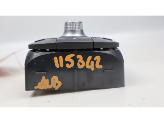 Commande autoradio occasion RENAULT SCENIC III Phase 3 - 1.6Dci 130ch