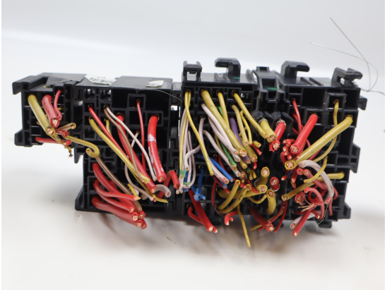 Platine fusible av occasion RENAULT CLIO IV Phase 2 - 0.9i TCE