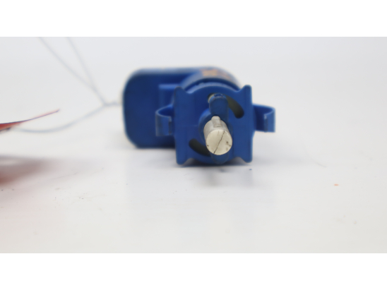 Contacteur de stop sur pédale occasion FORD CMAX I Phase 2 - 1.8 TDCI 8v 115ch