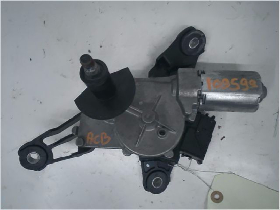 Moteur essuie-glace arrière occasion TOYOTA YARIS II Phase 1 - 1.4 D-4D