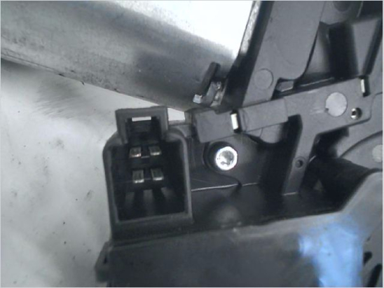 Moteur essuie-glace arrière occasion TOYOTA YARIS II Phase 1 - 1.4 D-4D