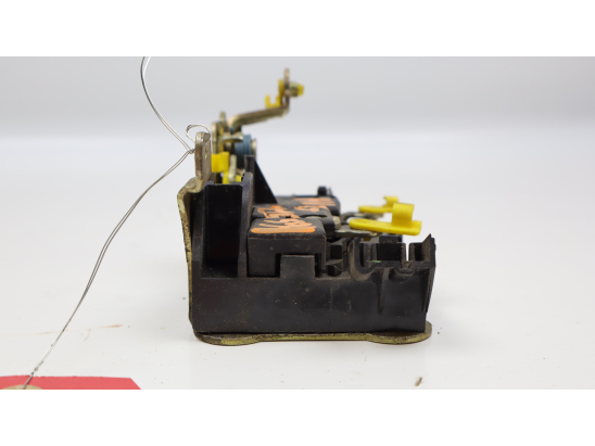 Serrure porte avg occasion RENAULT CLIO I Phase 2 - 1.2 55ch