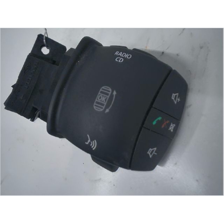 Commande autoradio occasion RENAULT LAGUNA III Phase 2 - 2.0 DCI 16v 130ch