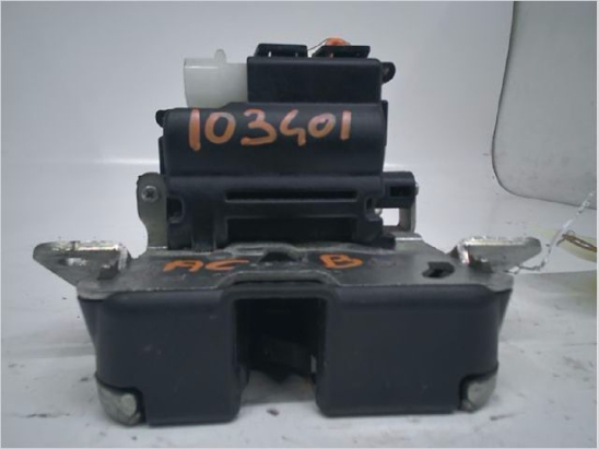 Serrure hayon occasion MITSUBISHI COLT VI Phase 1 - 1.3i 95ch