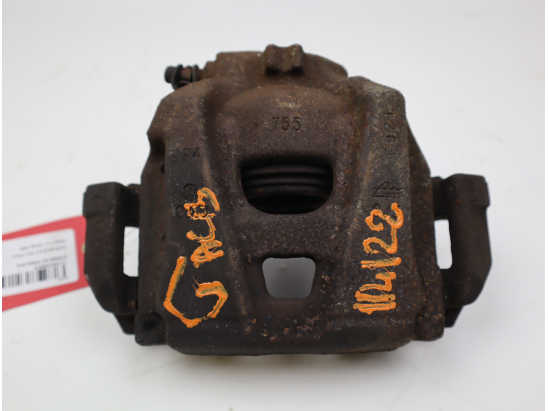 Etrier de frein avant gauche occasion AUDI A4 III Phase 1 - 2.0 TDi 170ch