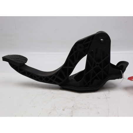 Pedale embrayage occasion VOLKSWAGEN POLO VI phase 1 - 1.6 TDI 95ch