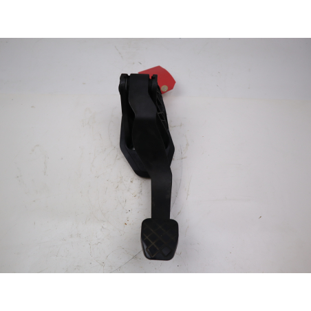 Pedale embrayage occasion VOLKSWAGEN POLO VI phase 1 - 1.6 TDI 95ch