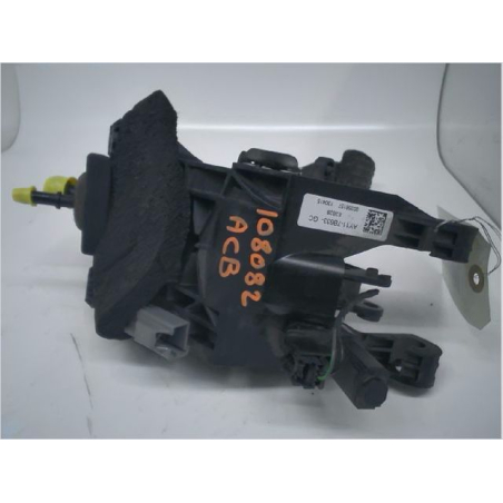 Pedale embrayage occasion FORD FIESTA VI Phase 2 - 1.0i 12v 100ch