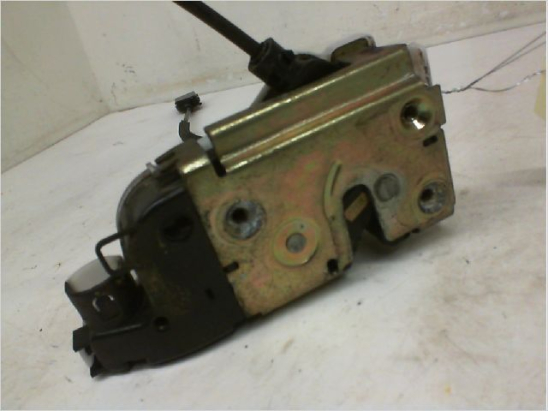 Serrure porte avd occasion RENAULT LAGUNA II Phase 2 - 1.9 DCI 110ch