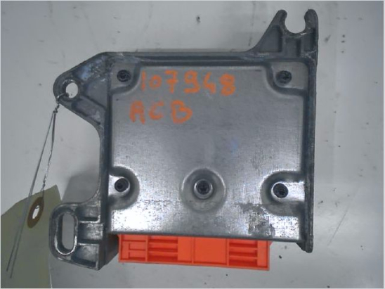 Boitier pyrotechnique occasion RENAULT MASTER II Phase 2 - 1.9 DCI 81ch