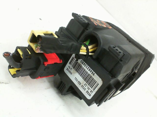 Boite a fusibles occasion PEUGEOT 208 Phase 1 - 1.2 VTI 82ch