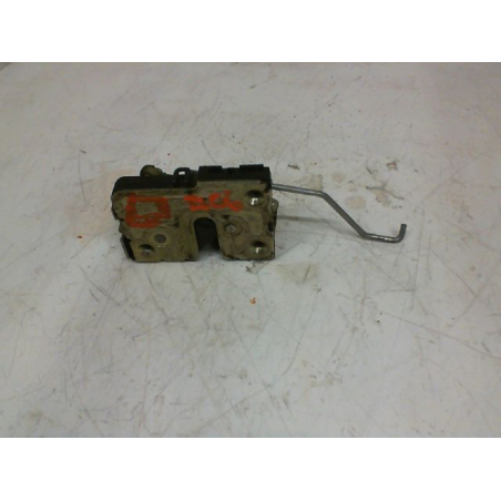 Serrure porte avd occasion RENAULT MASTER II Phase 1 - 2.5 D 80ch