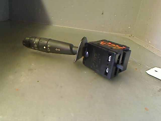 Commande eclairage occasion PEUGEOT 607 Phase 1 - 2.2 HDI