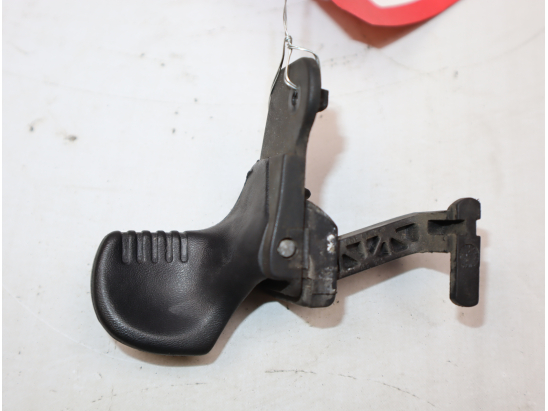 POIGNEE EXT PORTE AVD