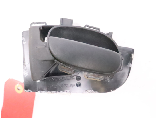 Poignee int porte avg occasion PEUGEOT 206 + Phase 1 - 1.4 HDI 70ch