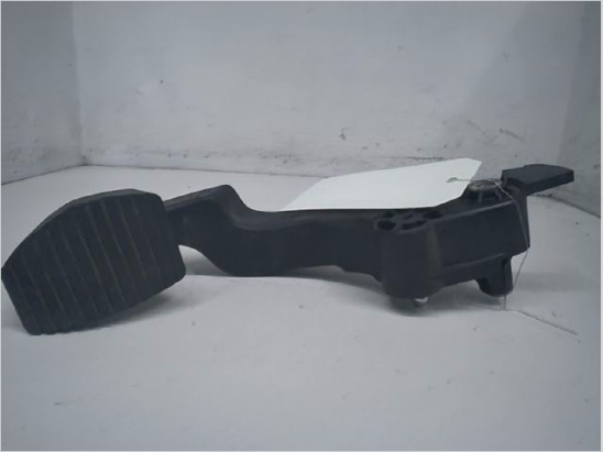 Pedale embrayage occasion CITROEN C3 II Phase 1 - 1.4 HDi 70ch