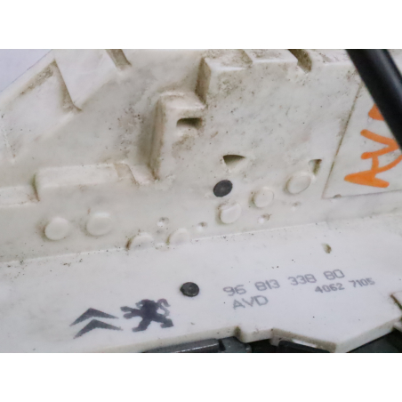 Serrure porte avd occasion PEUGEOT 1007 Phase 1 - 1.6 HDI 16v