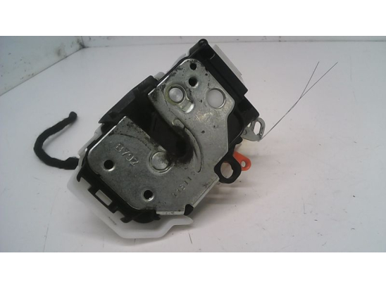 Serrure porte avg occasion PEUGEOT BIPPER Phase 1 - 1.3 HDI 75ch