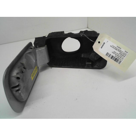 VOLET DE TRAPPE CARBURANT