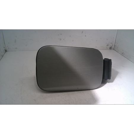 VOLET DE TRAPPE CARBURANT