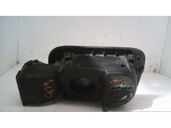 VOLET DE TRAPPE CARBURANT