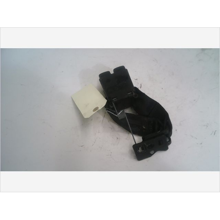 Ancrage ceinture arrière droit occasion RENAULT SAFRANE Phase 1 - 2.1 DT