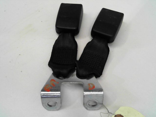 Ancrage ceinture arrière droit occasion FORD FIESTA V Phase 1 - 1.4 TDCI