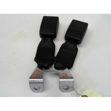 Ancrage ceinture arrière droit occasion FORD FIESTA V Phase 1 - 1.4 TDCI