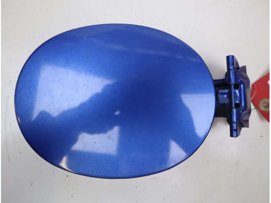 VOLET DE TRAPPE CARBURANT