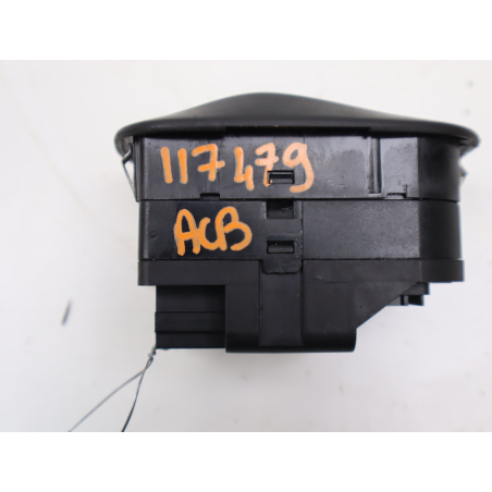 Commande lève-glace porte avant gauche occasion PEUGEOT 206 Phase 1 - 1.4i