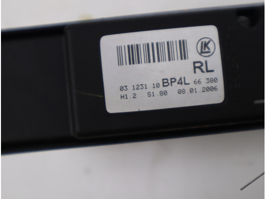 Commande leve-glace porte arrière gauche occasion MAZDA 3 I Phase 2 - 1.6 MZ-CD 110ch