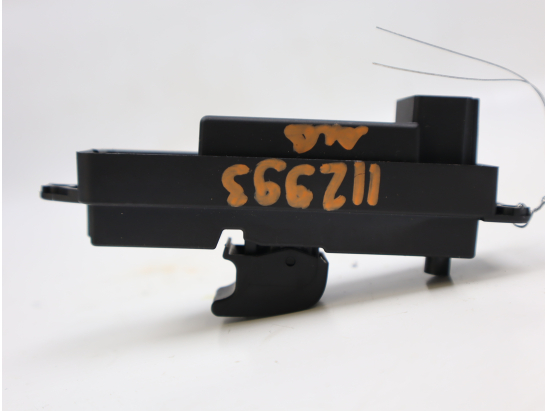 Commande leve-glace porte arrière gauche occasion MAZDA 3 I Phase 2 - 1.6 MZ-CD 110ch