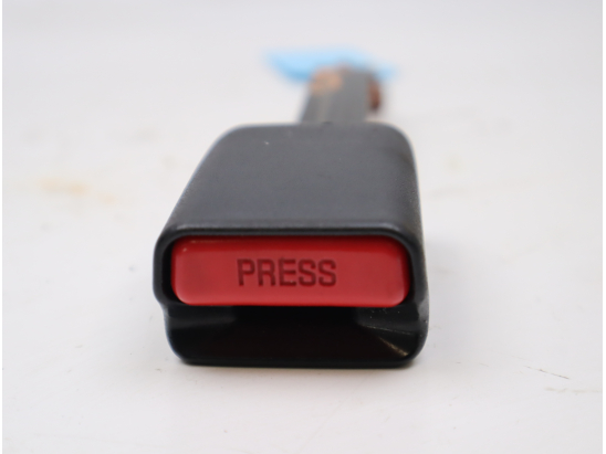 Ancrage ceinture avant droit occasion SUZUKI SPLASH Phase 1 - 1.3 DDIS 75ch