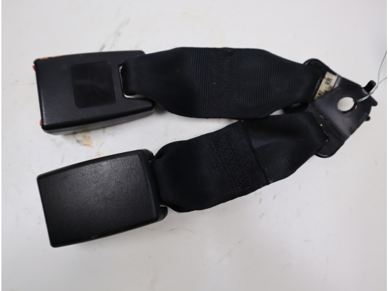 Ancrage ceinture arrière droit occasion MAZDA 3 I Phase 2 - 1.6 MZ-CD 110ch