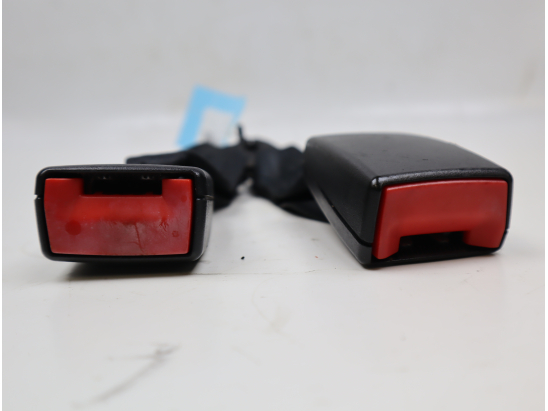 Ancrage ceinture arrière droit occasion MAZDA 3 I Phase 2 - 1.6 MZ-CD 110ch