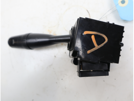 Commande essuie glace occasion SUZUKI SPLASH Phase 1 - 1.3 DDIS 75ch